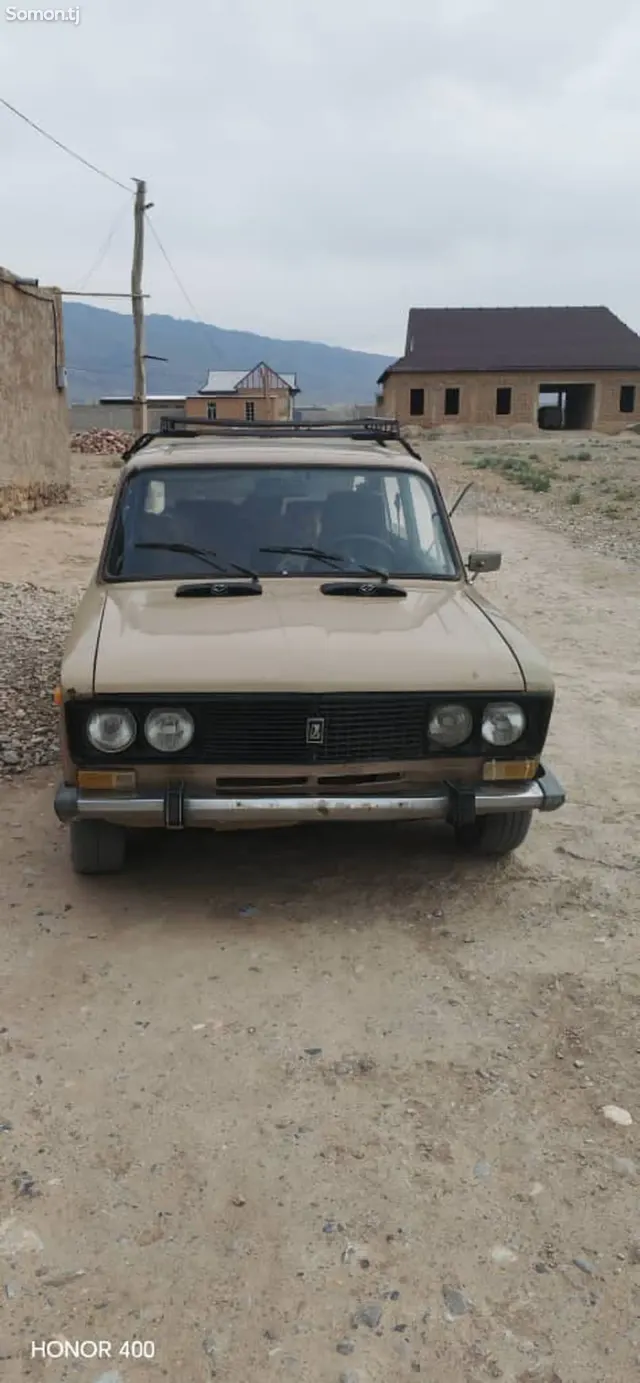 Lada (ВАЗ) 2106 1988 · 1.4 MT
