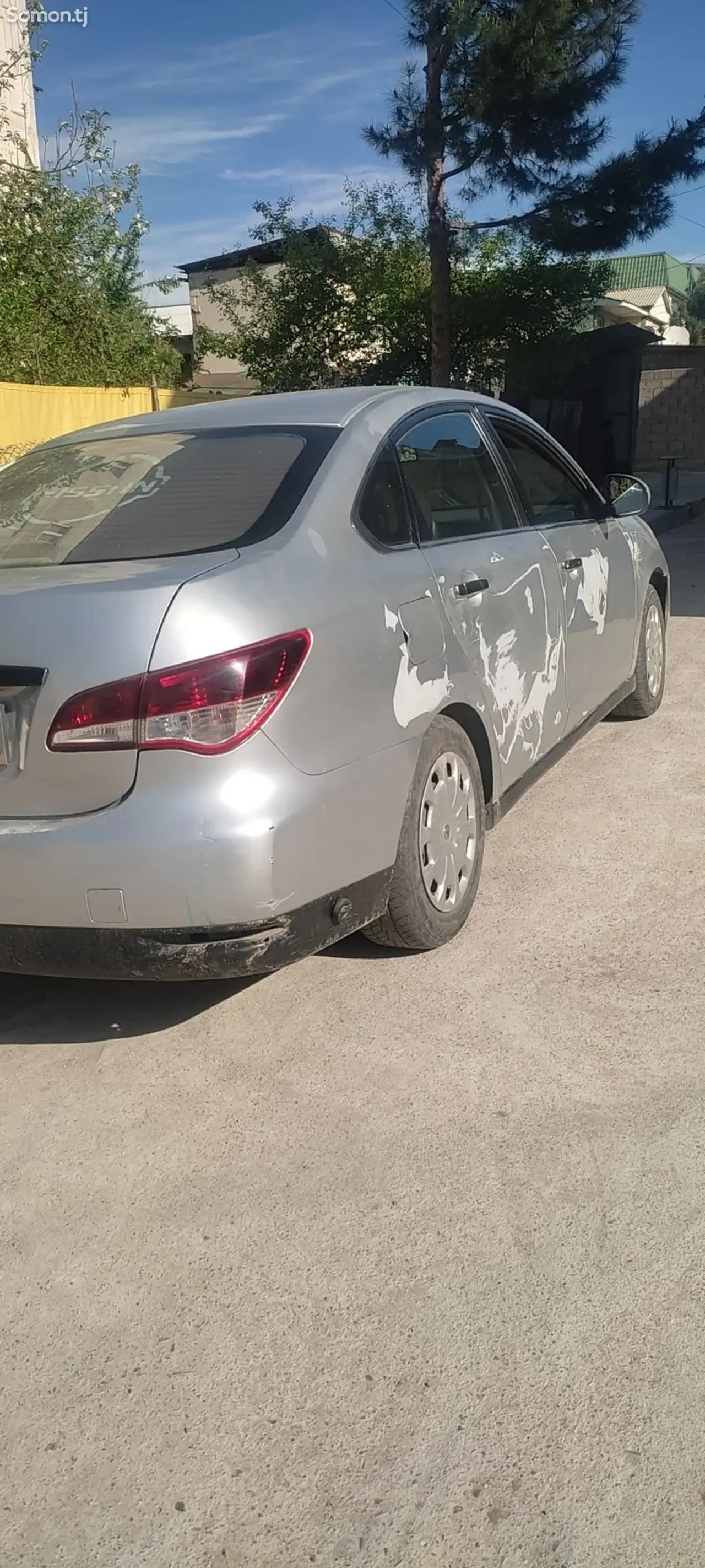 Nissan Almera 2014 · 1.8 AT