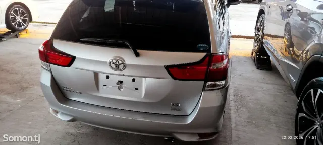 Toyota Fielder 2017 · 1.8 AT