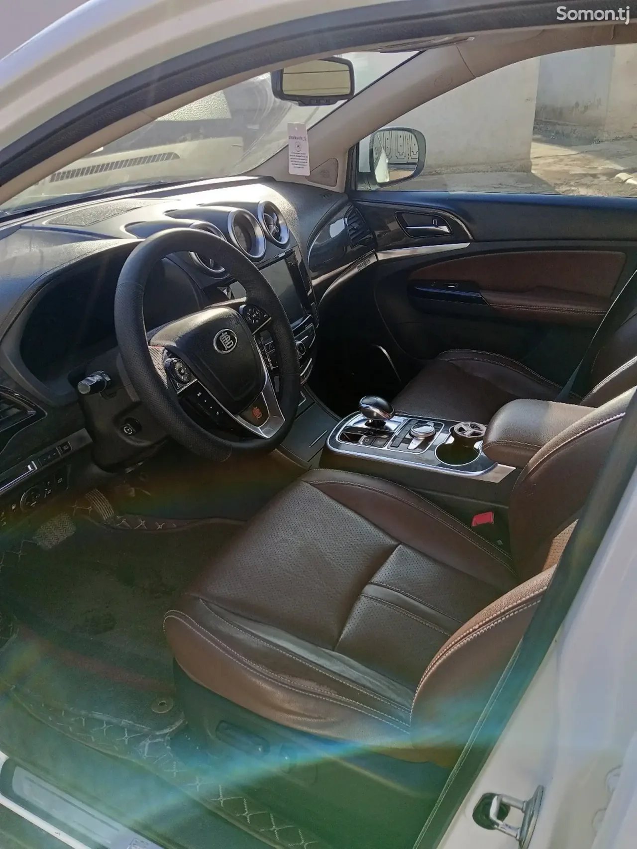 BYD Tang 2015 · 2.0 AMT