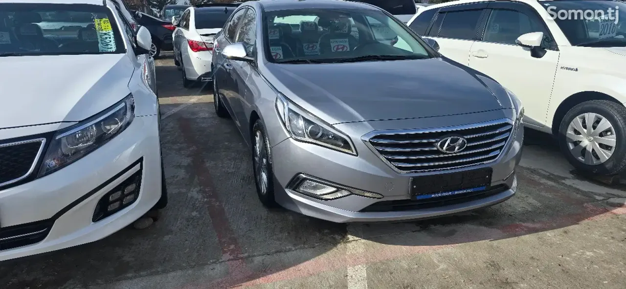 Hyundai Sonata 2015 · 2.0 AT