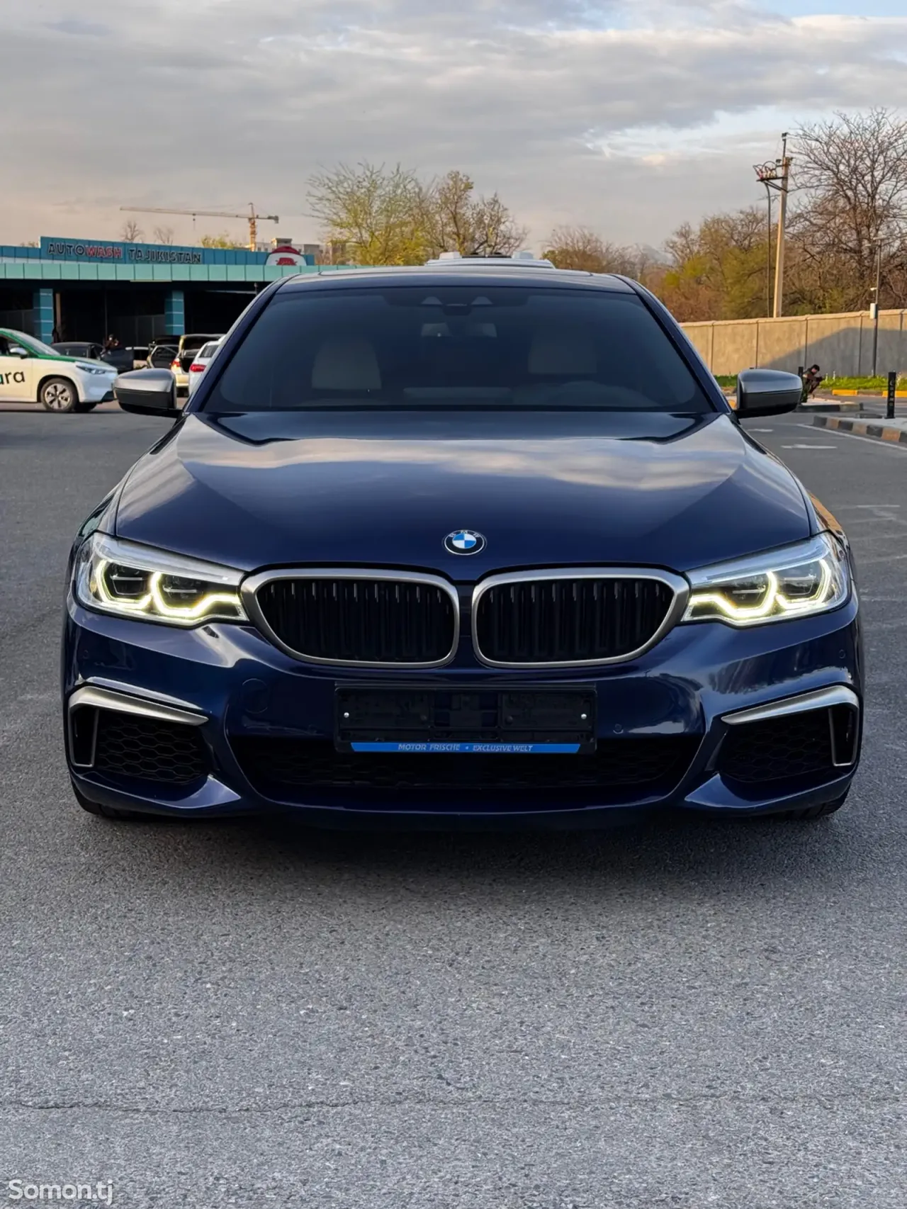 BMW 5 series 2020 · 4.4 CVT