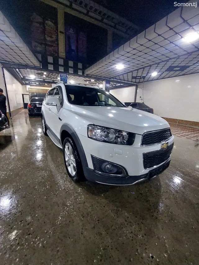 Chevrolet Captiva 2014 · 2.2 AT