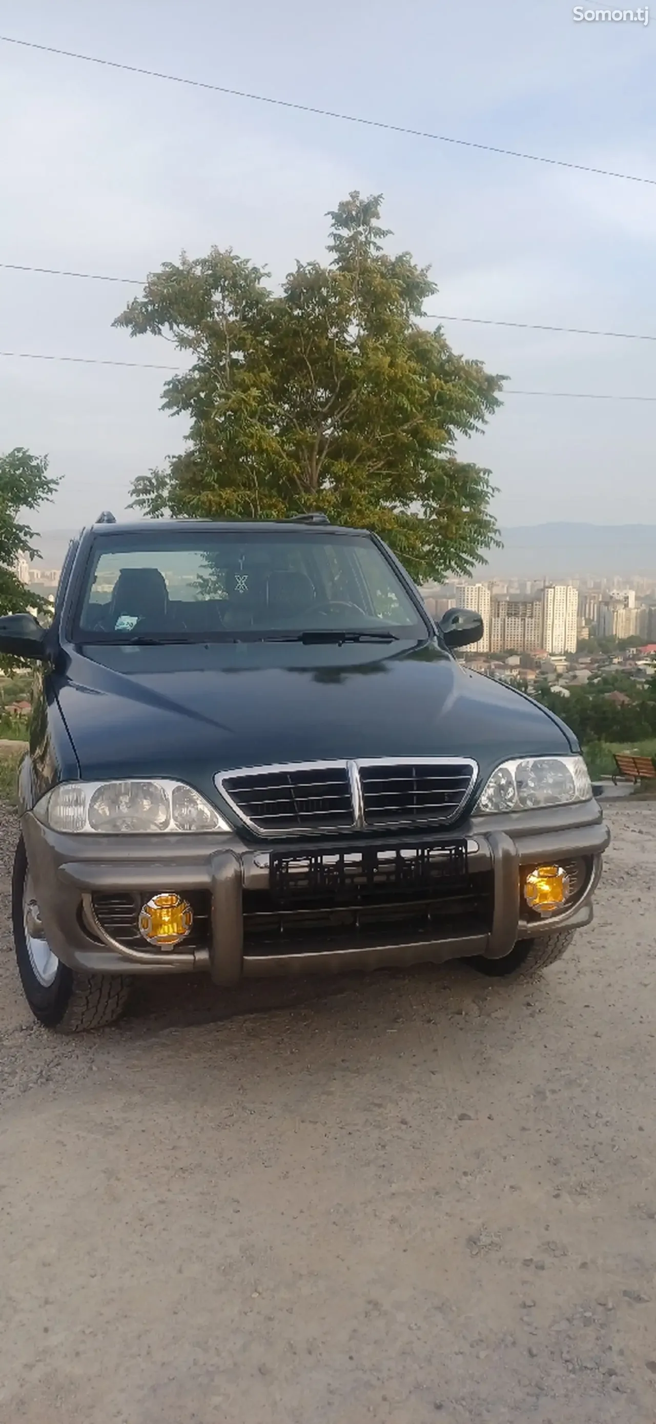 Ssang Yong Musso 2000 · 2.4 MT
