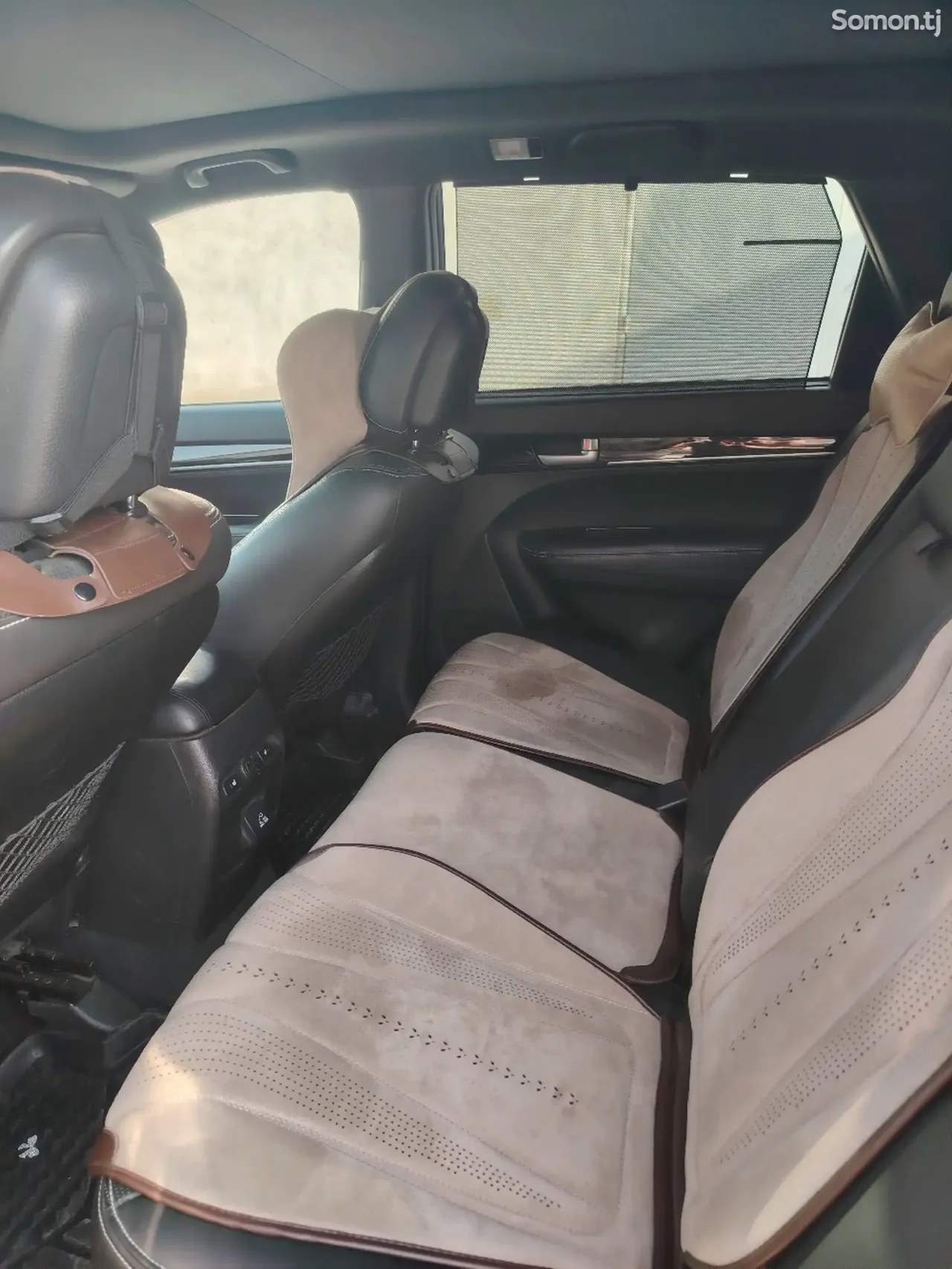 Kia Sorento 2015 · 3.3 AT
