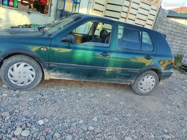 Volkswagen Bora 1996 · 1.6 MT