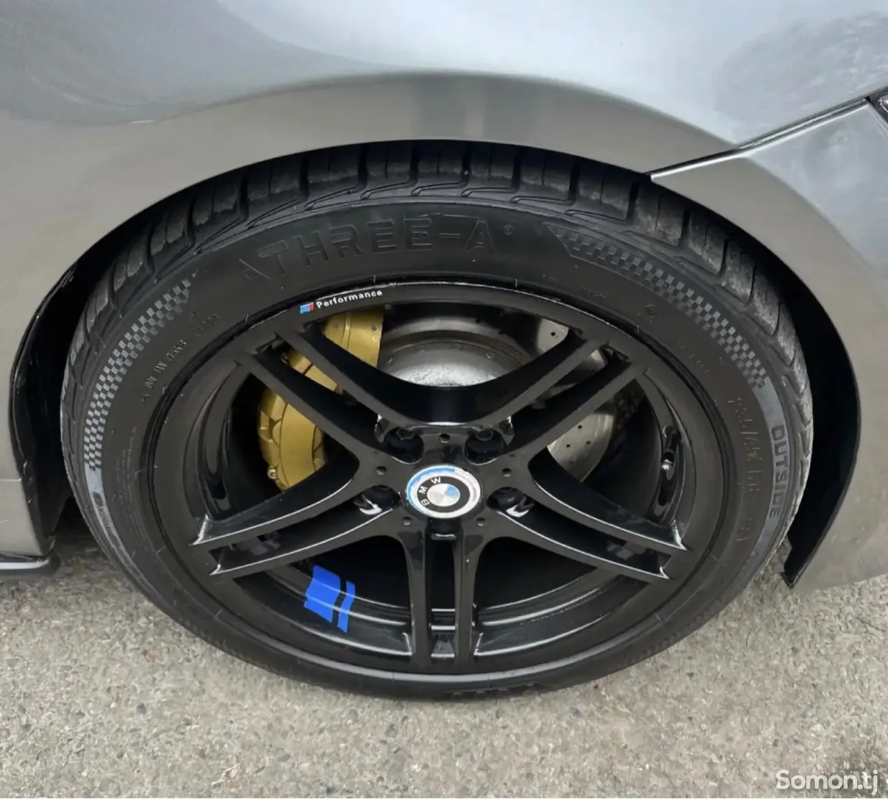 BMW 3 series 2010 · 2.0 AT