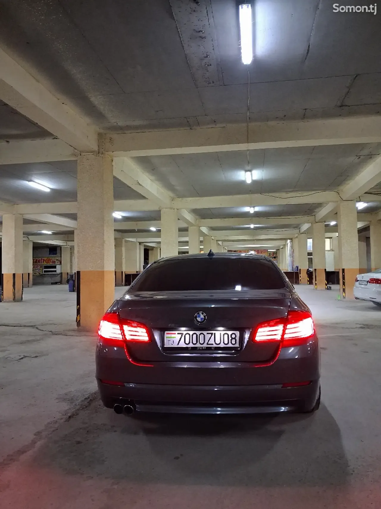 BMW 5 series 2012 · 2.0 AT
