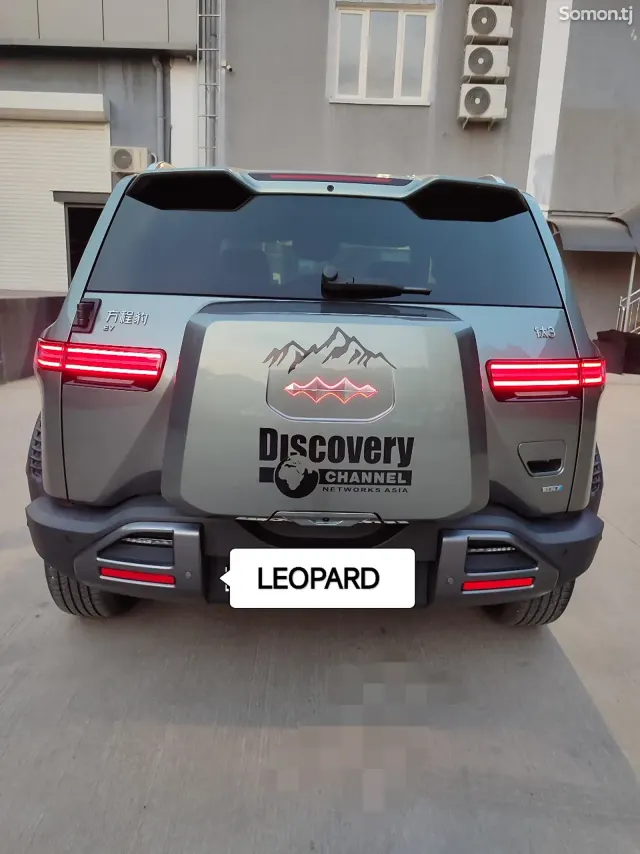 BYD Leopard 3 2025 · AT