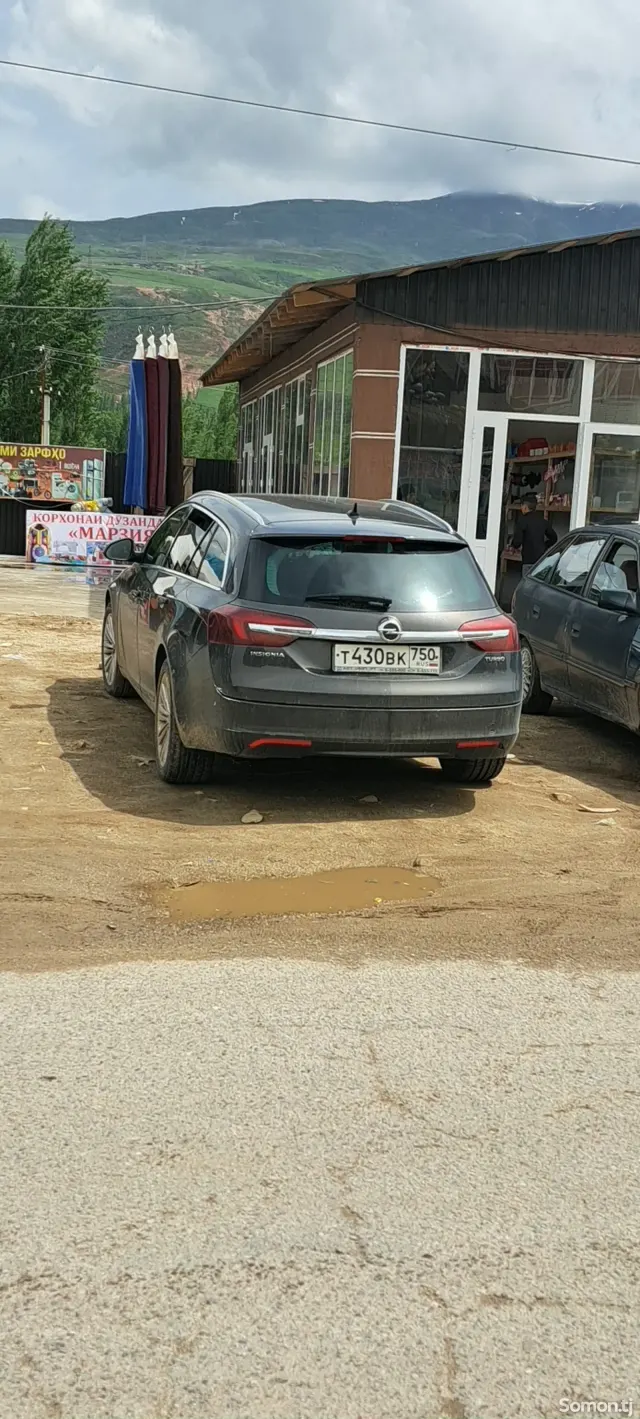 Opel Insignia 2014 · 1.6 AT