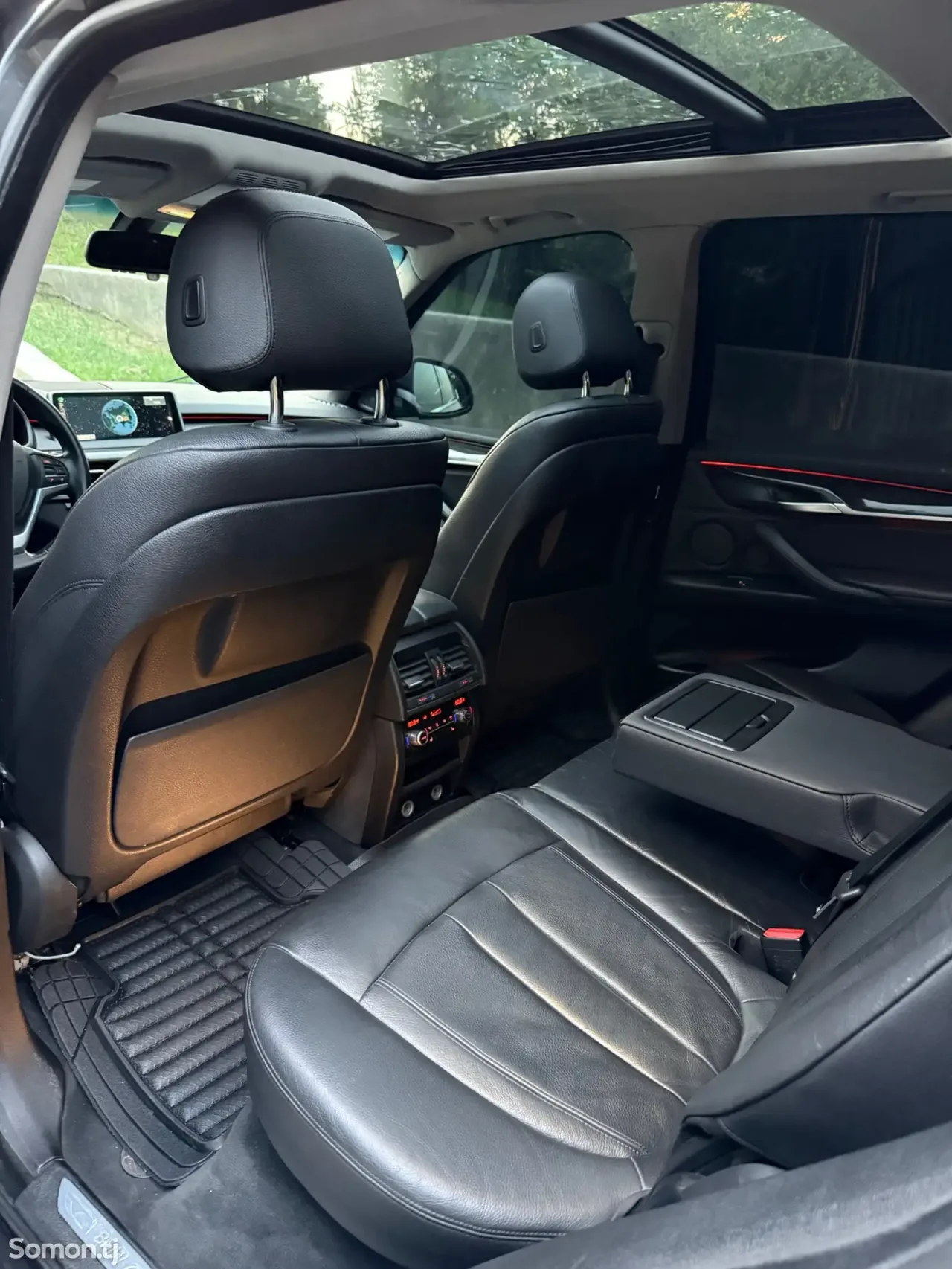 BMW X5 2015 · 3.5 AT
