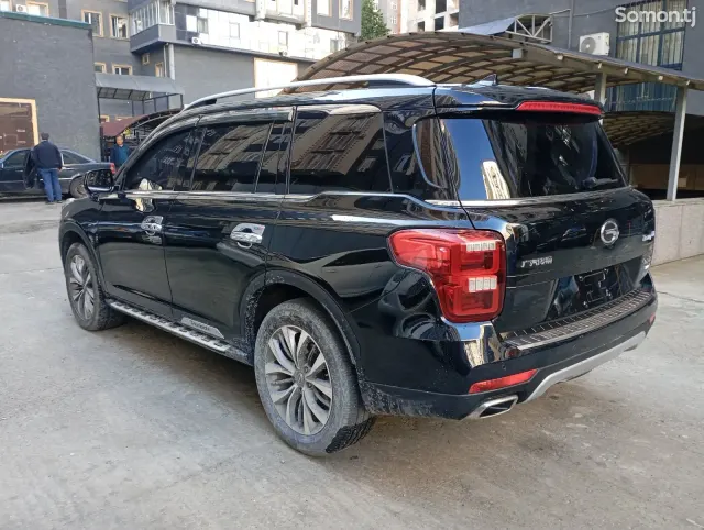 GAC Trumpchi GS8 2017 · 2.0 AT