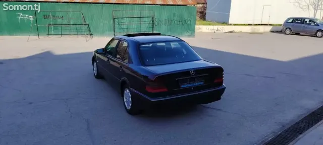 Mercedes-Benz C class 1998 · 1.8 MT