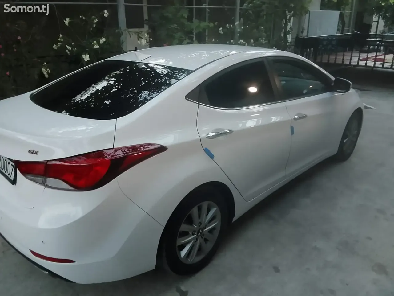 Hyundai Avante 2014 · 1.6 AT