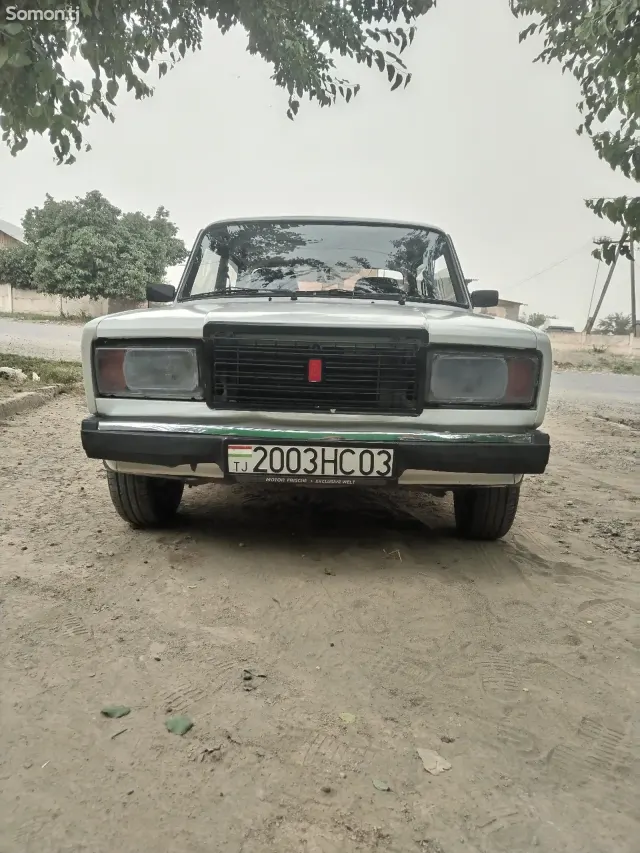 Lada (ВАЗ) 2107 2004 · 1.6 MT
