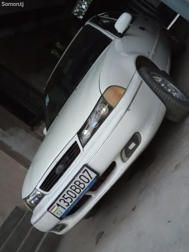 Daewoo Nexia 1994 · 1.6 MT
