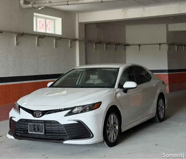 Toyota Camry 2024 · 2.5 AT