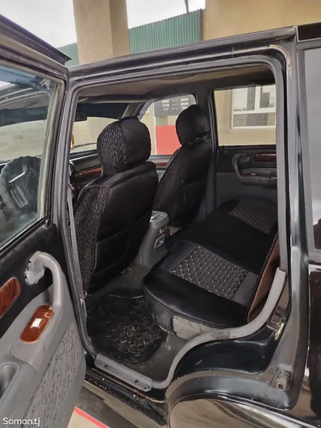 Ssang Yong Musso 1999 · 2.2 MT