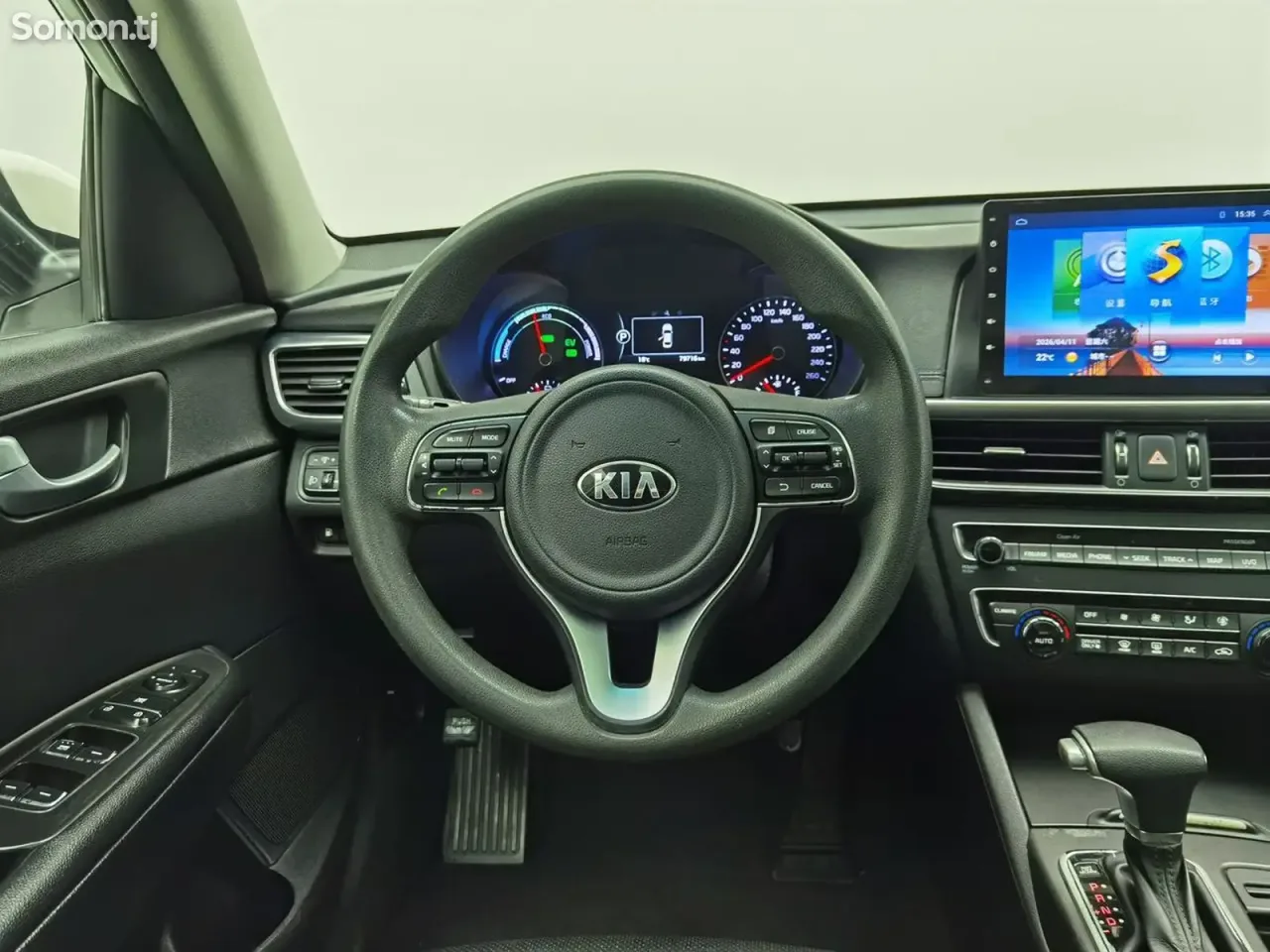 Kia K5 2017 · 2.0 AT