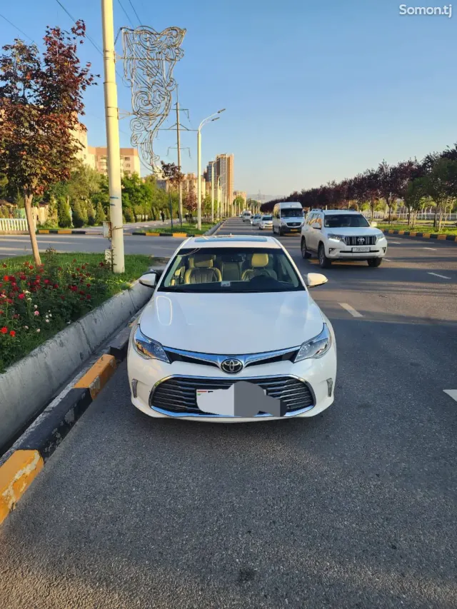Toyota Avalon 2016 · 2.5 AT