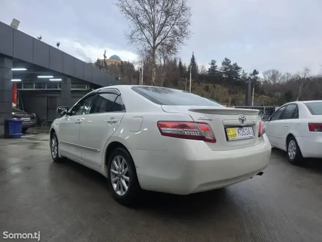 Toyota Camry 2011 · 2.5 AT