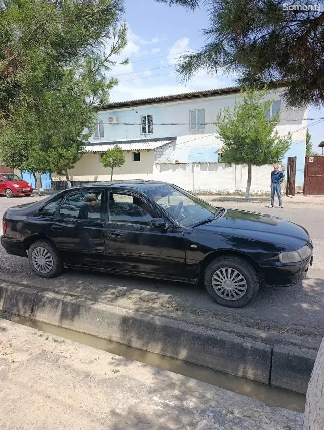 Honda Accord 1996 · 1.6 MT