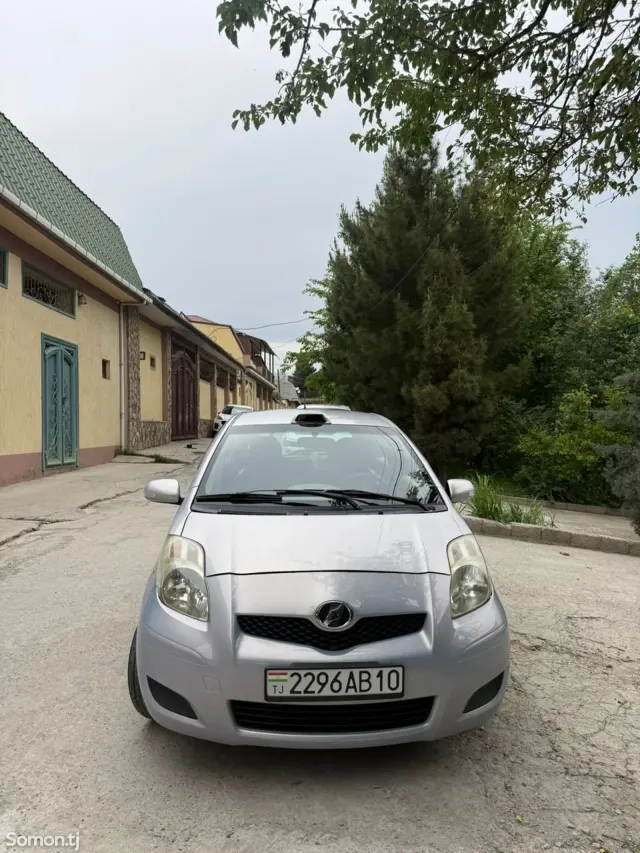 Toyota Vitz 2008 · 1.1 AT