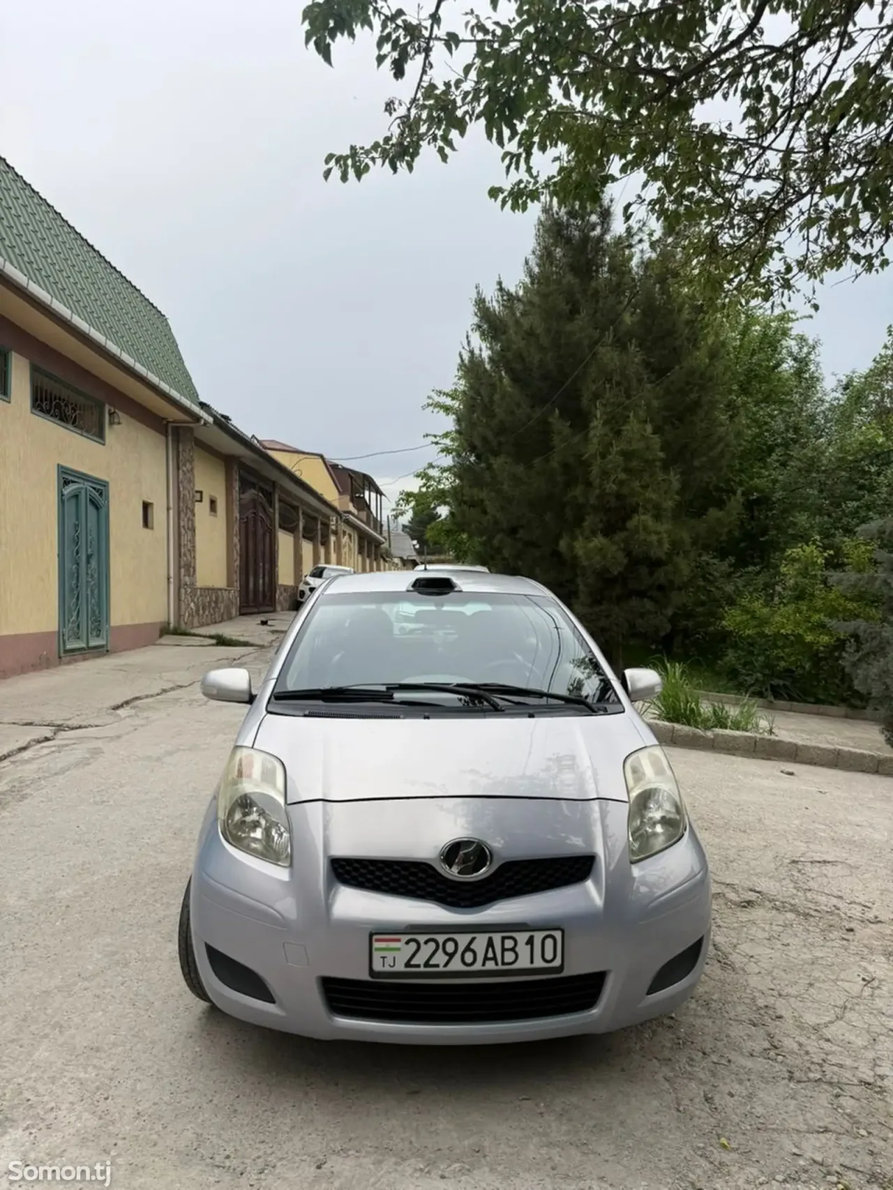 Toyota Vitz 2008 · 1.1 AT