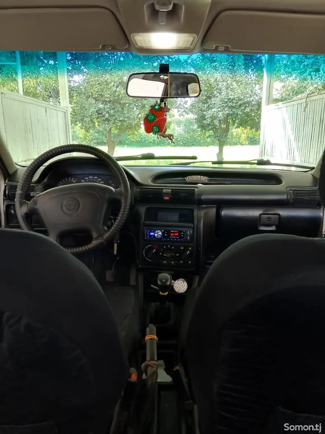 Opel Astra F 1997 · 1.6 MT