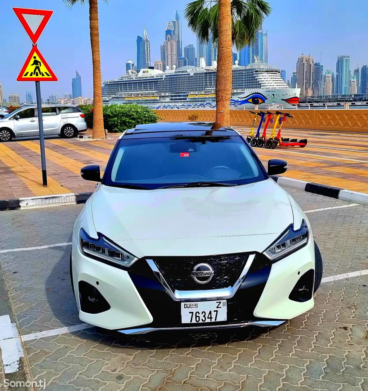 Nissan Maxima 2021 · 3.5 AT