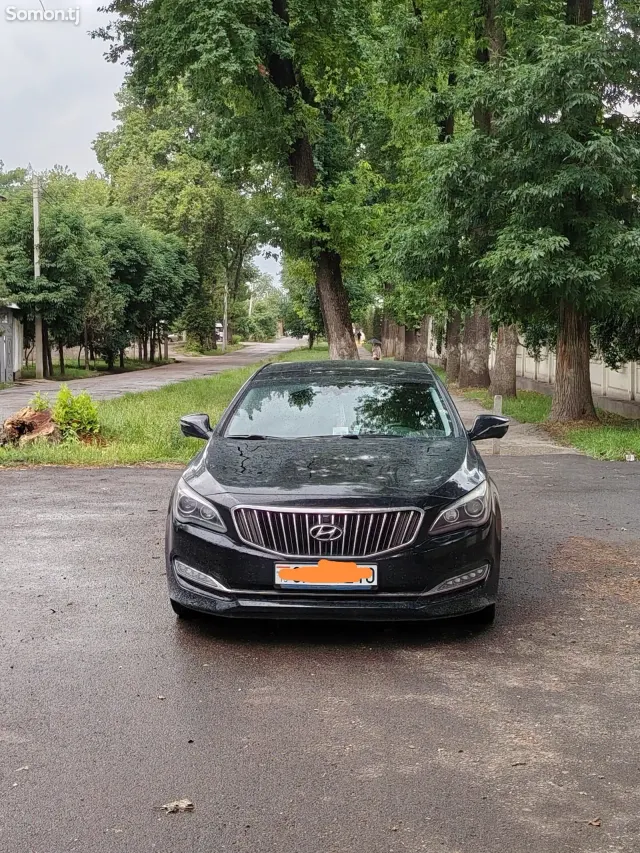 Hyundai Sonata 2015 · 3.0 AT