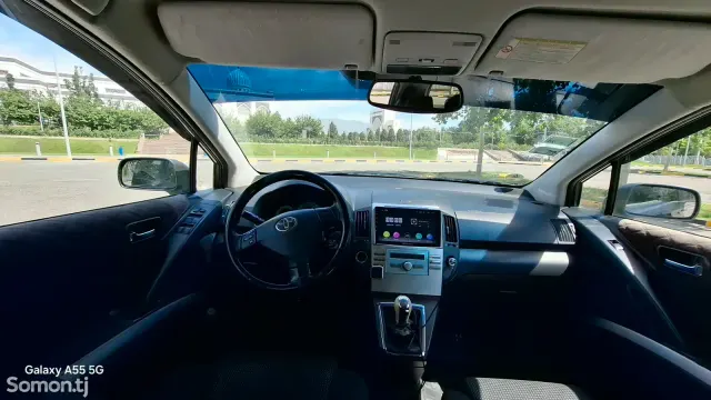 Toyota Verso 2007 · 2.2 MT