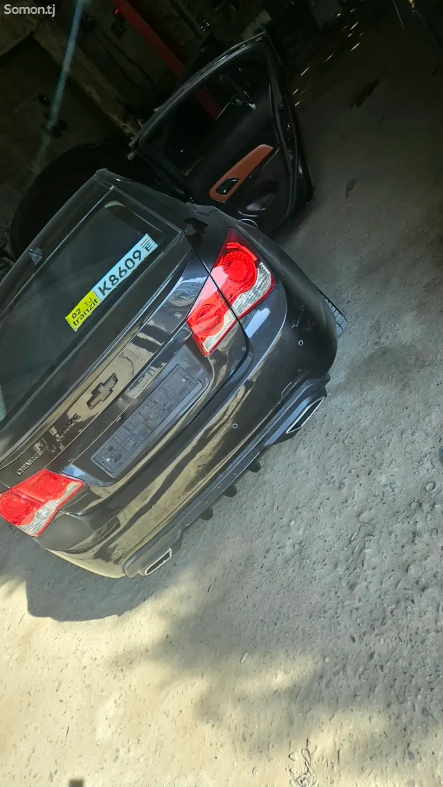 Chevrolet Cruze 2011 · 1.8 AT