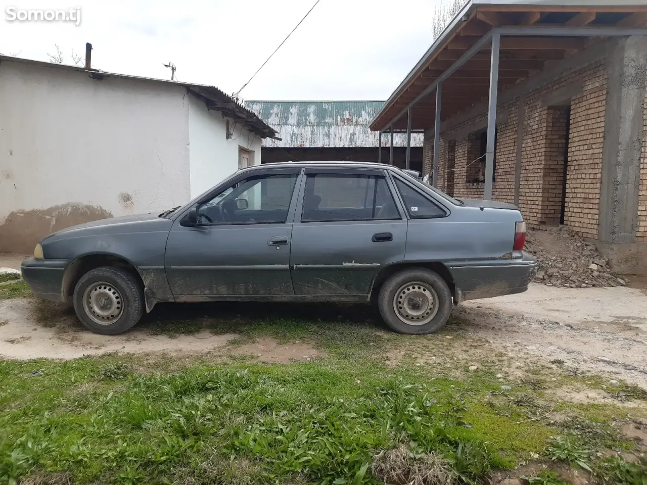 Daewoo Nexia 1997 · 1.6 MT