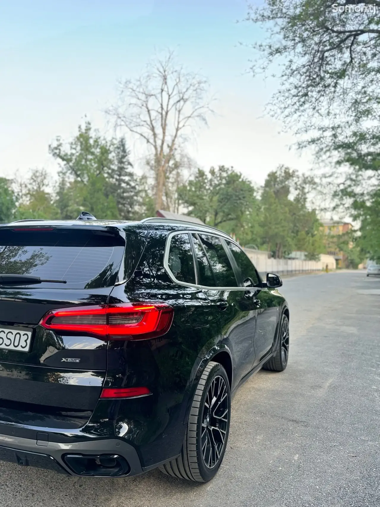 BMW X5 2021 · 2.5 AT
