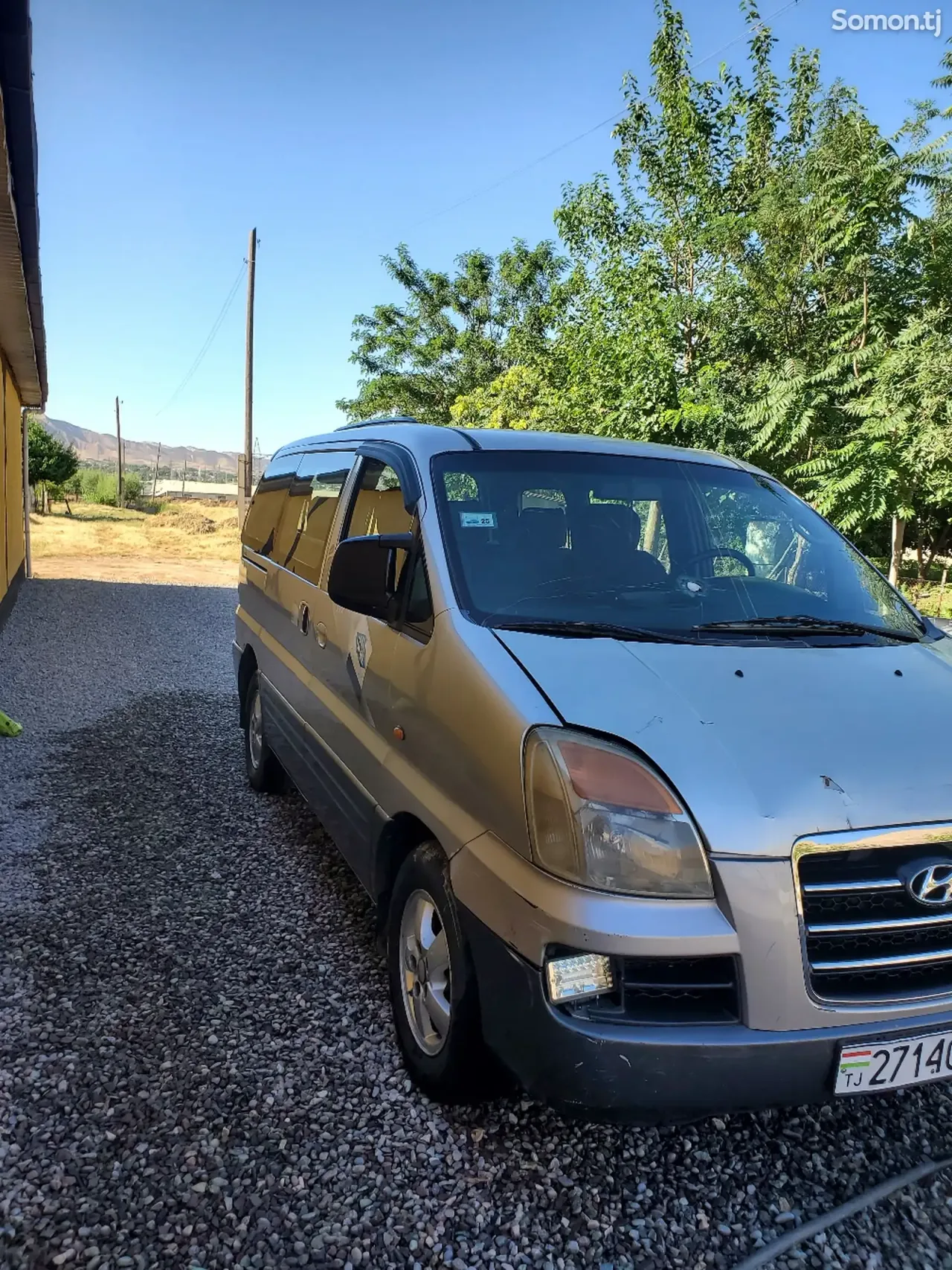 Hyundai Aslan 2004 · 2.2 AT