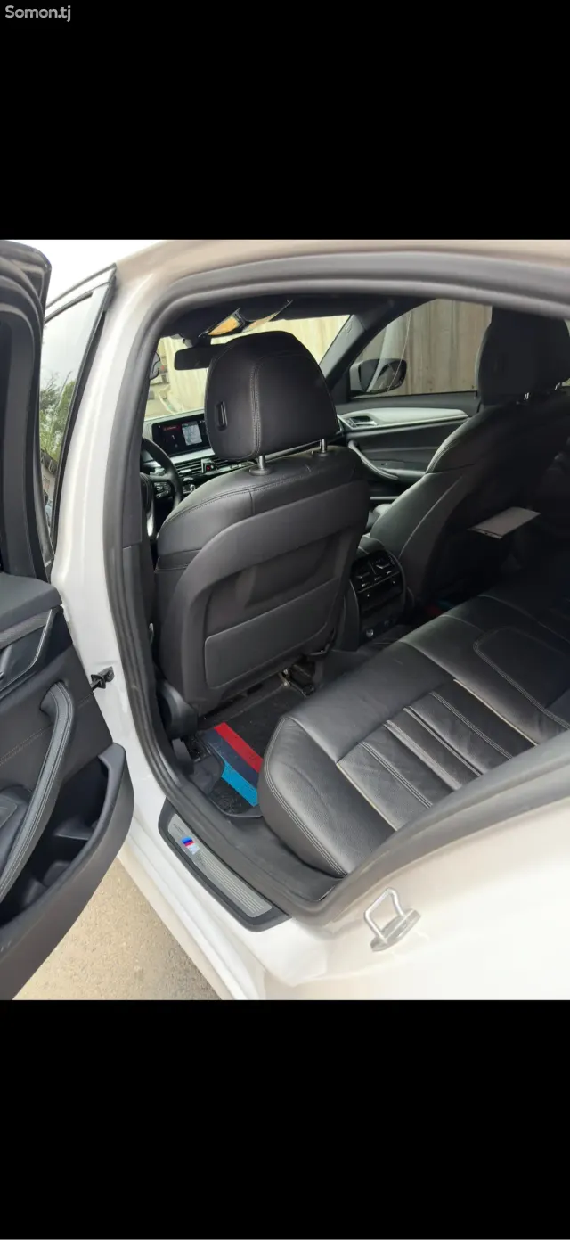 BMW 5 series 2017 · 2.0 AT