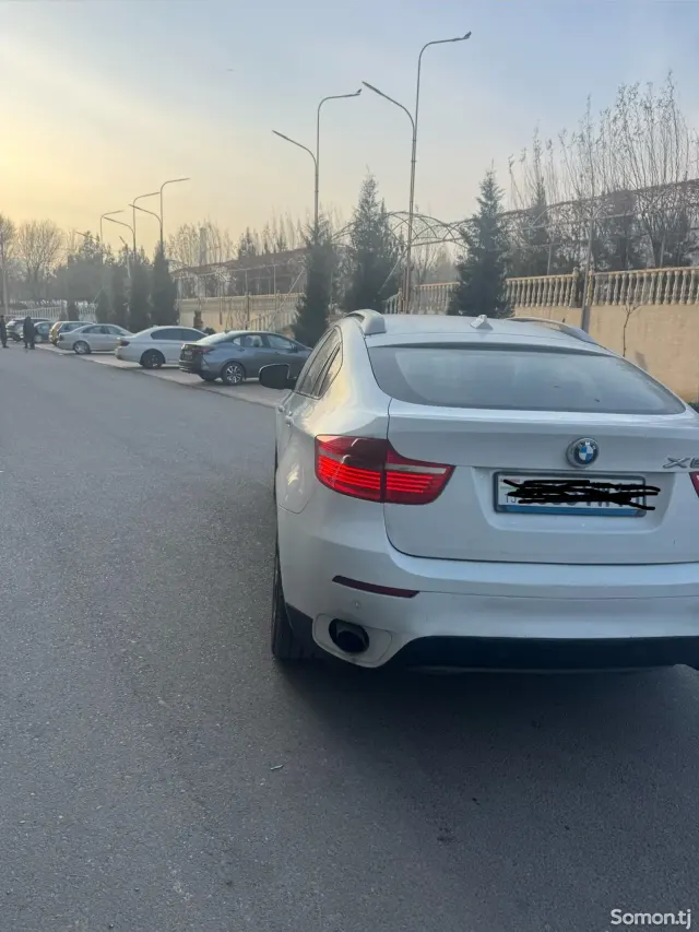 BMW X6 2012 · 3.0 AT