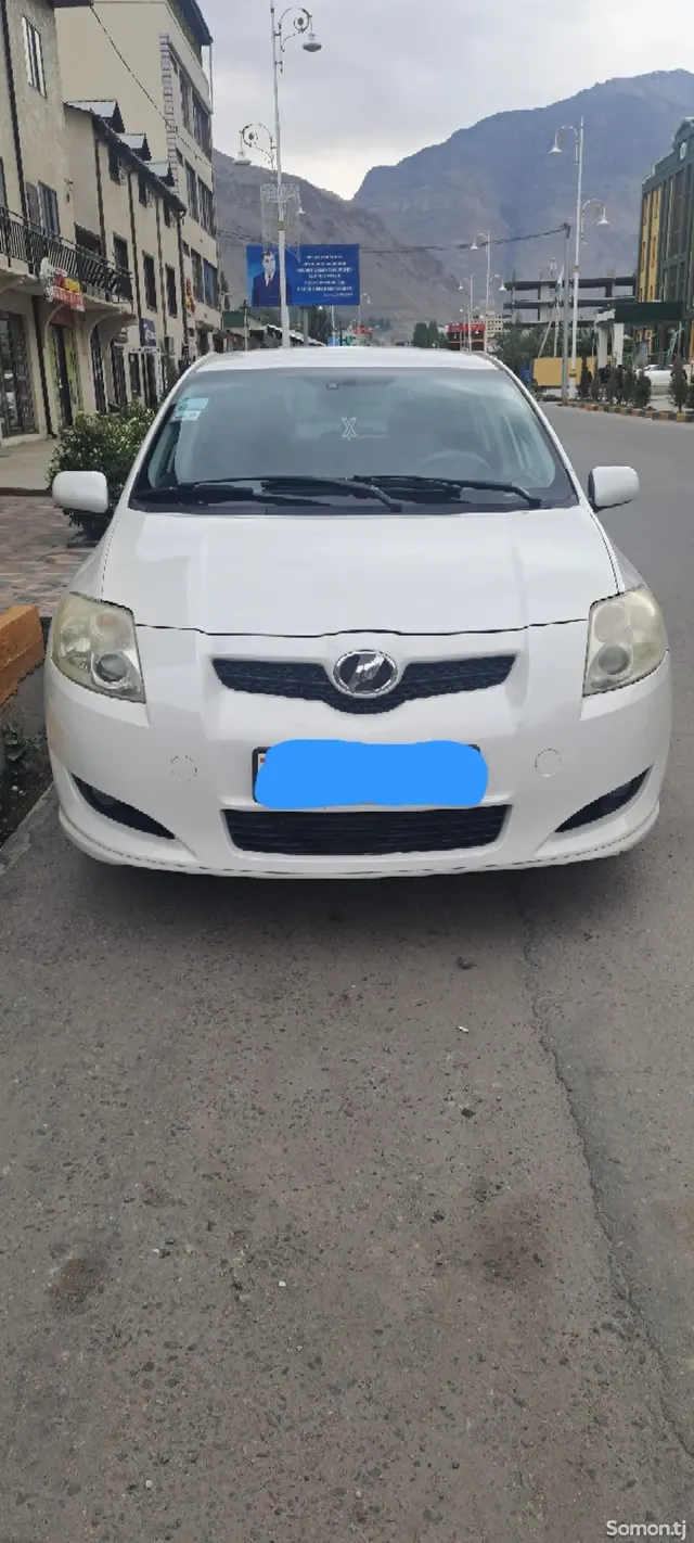 Toyota Auris 2008 · 1.5 AT