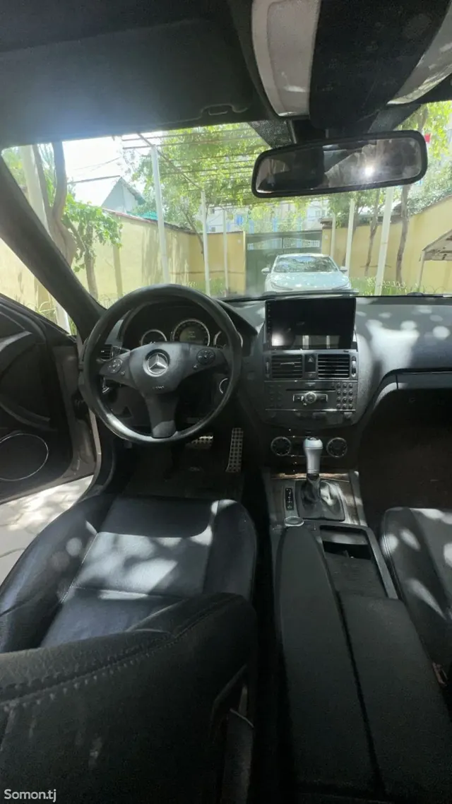 Mercedes-Benz E class 2007 · 2.2 AT