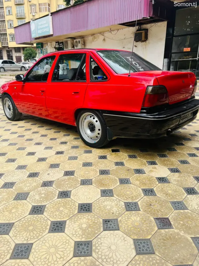 Daewoo Nexia 1997 · 1.6 MT