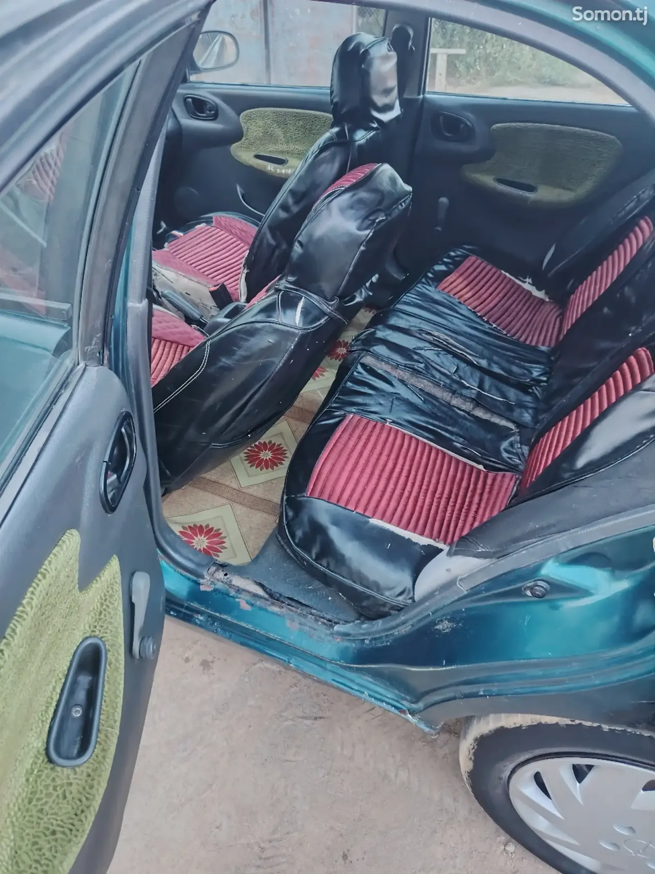 Daewoo Lanos 1997 · 1.6 MT