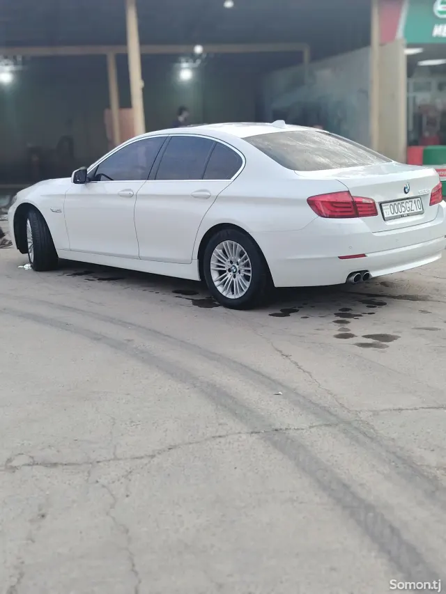 BMW 5 series 2013 · 2.0 AT