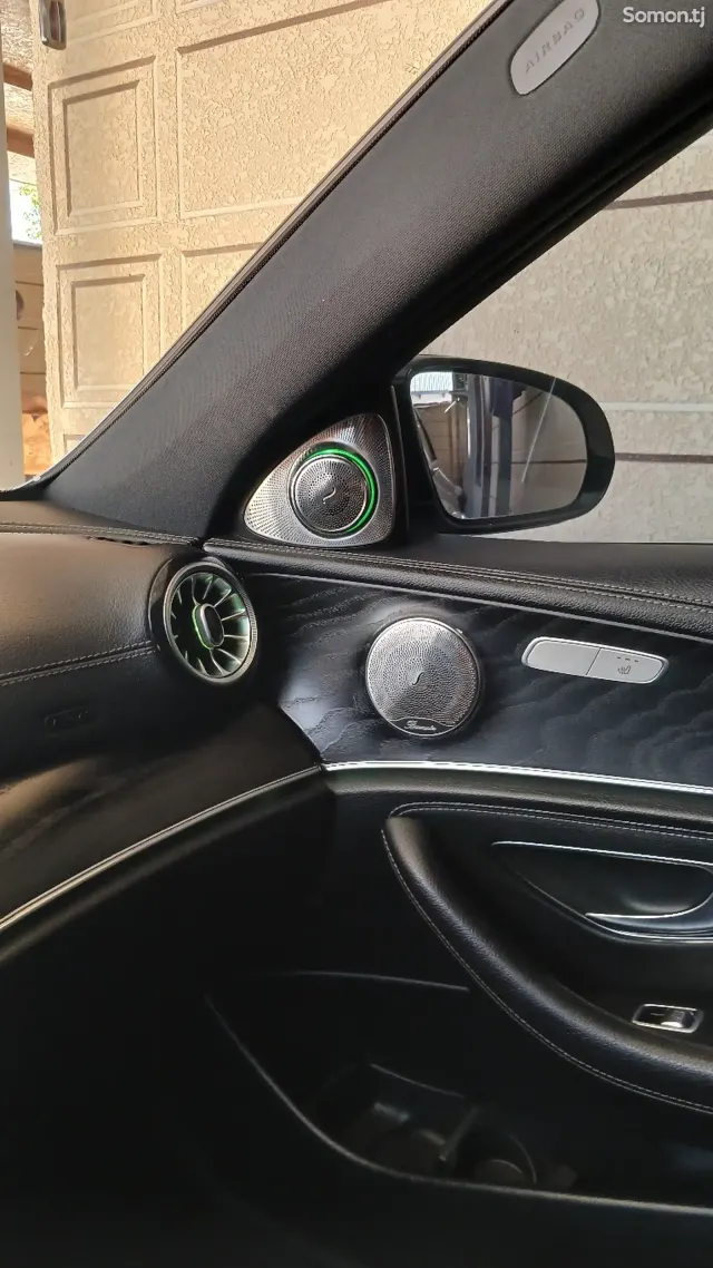 Mercedes-Benz E class 2019 · 2.0 AT