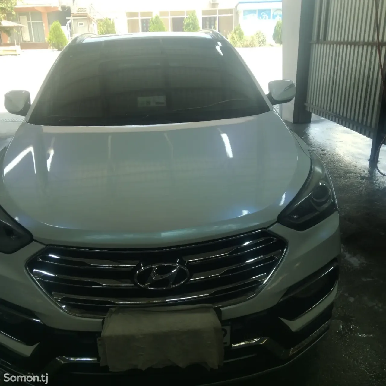 Hyundai Santa Fe 2016 · 2.0 AT