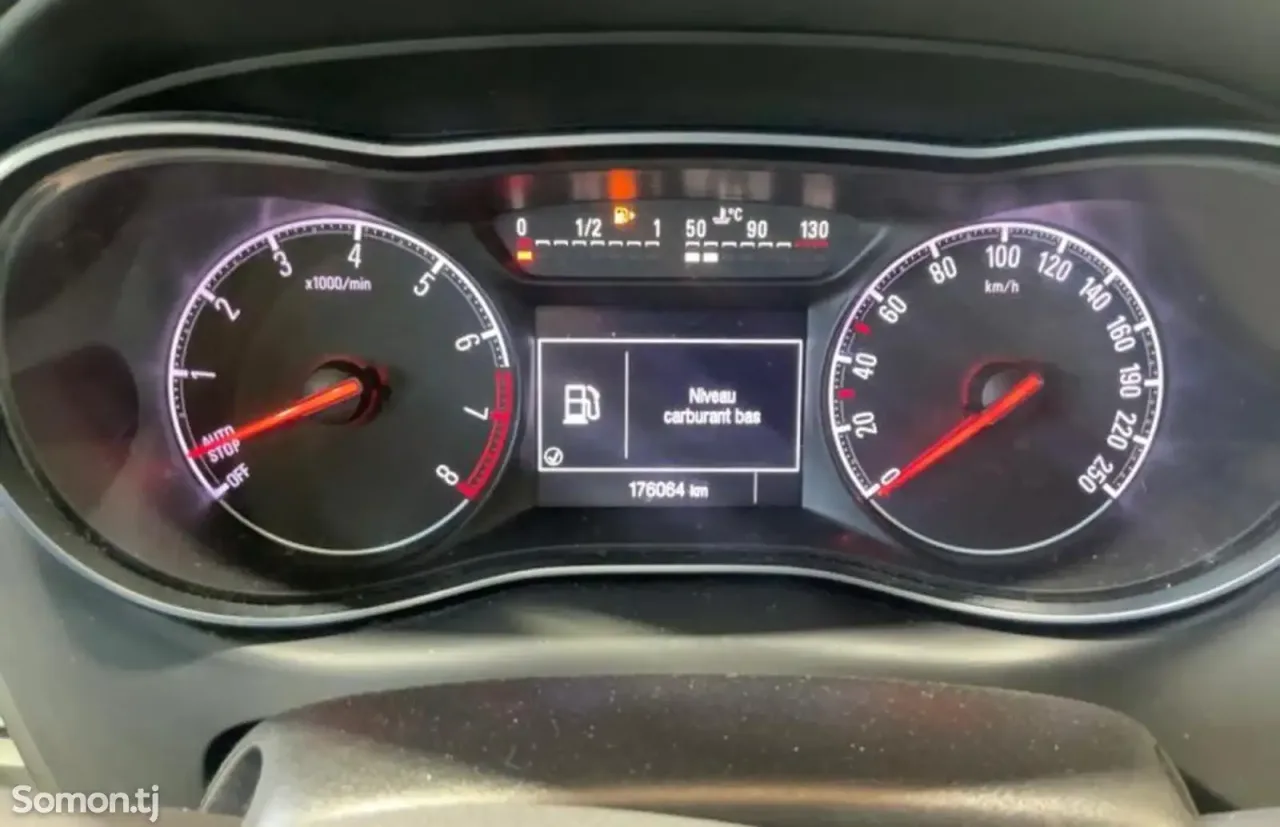 Opel Zafira 2017 · 1.4 MT
