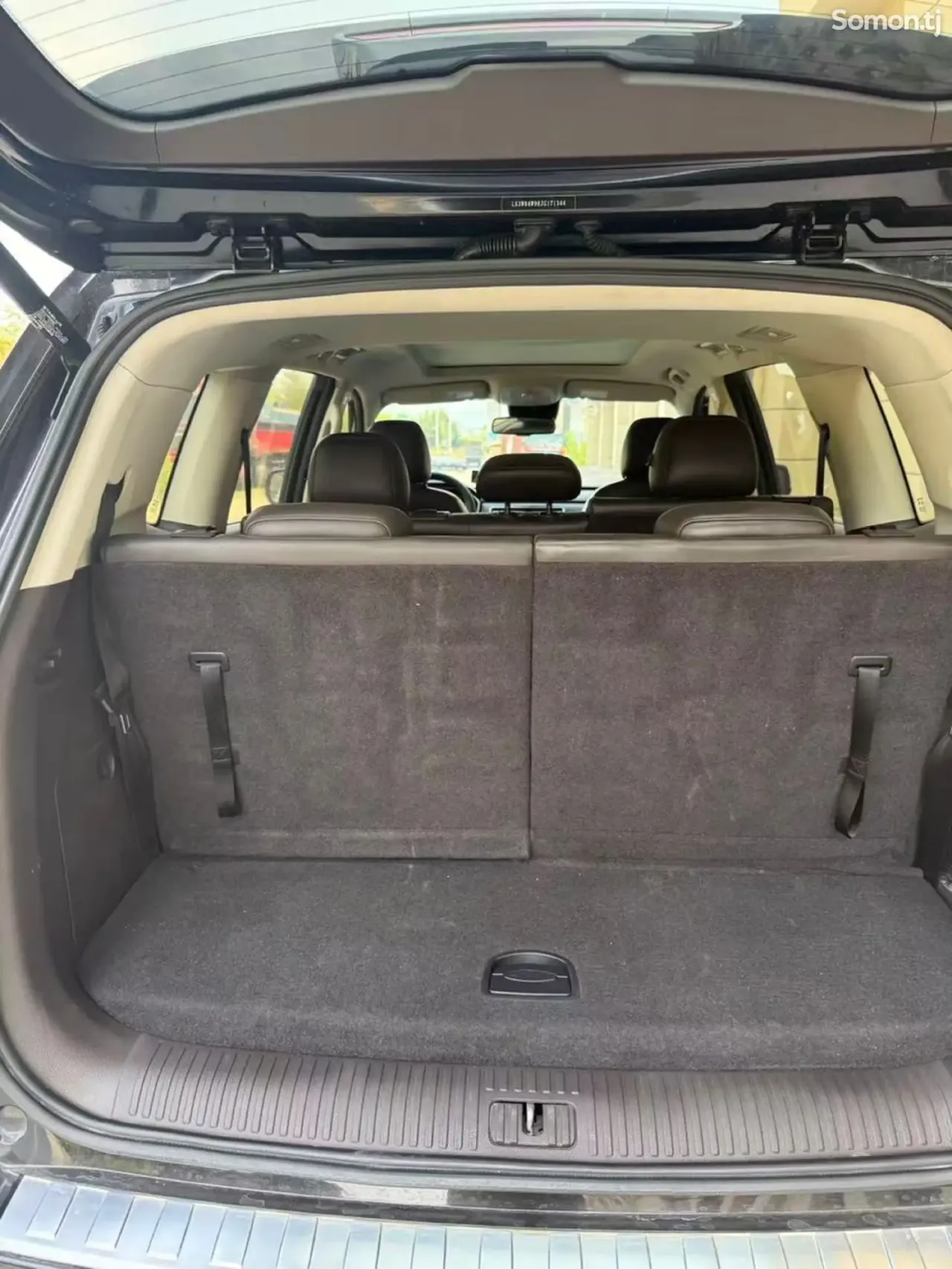 Roewe RX8 2018 · 2.0 AT