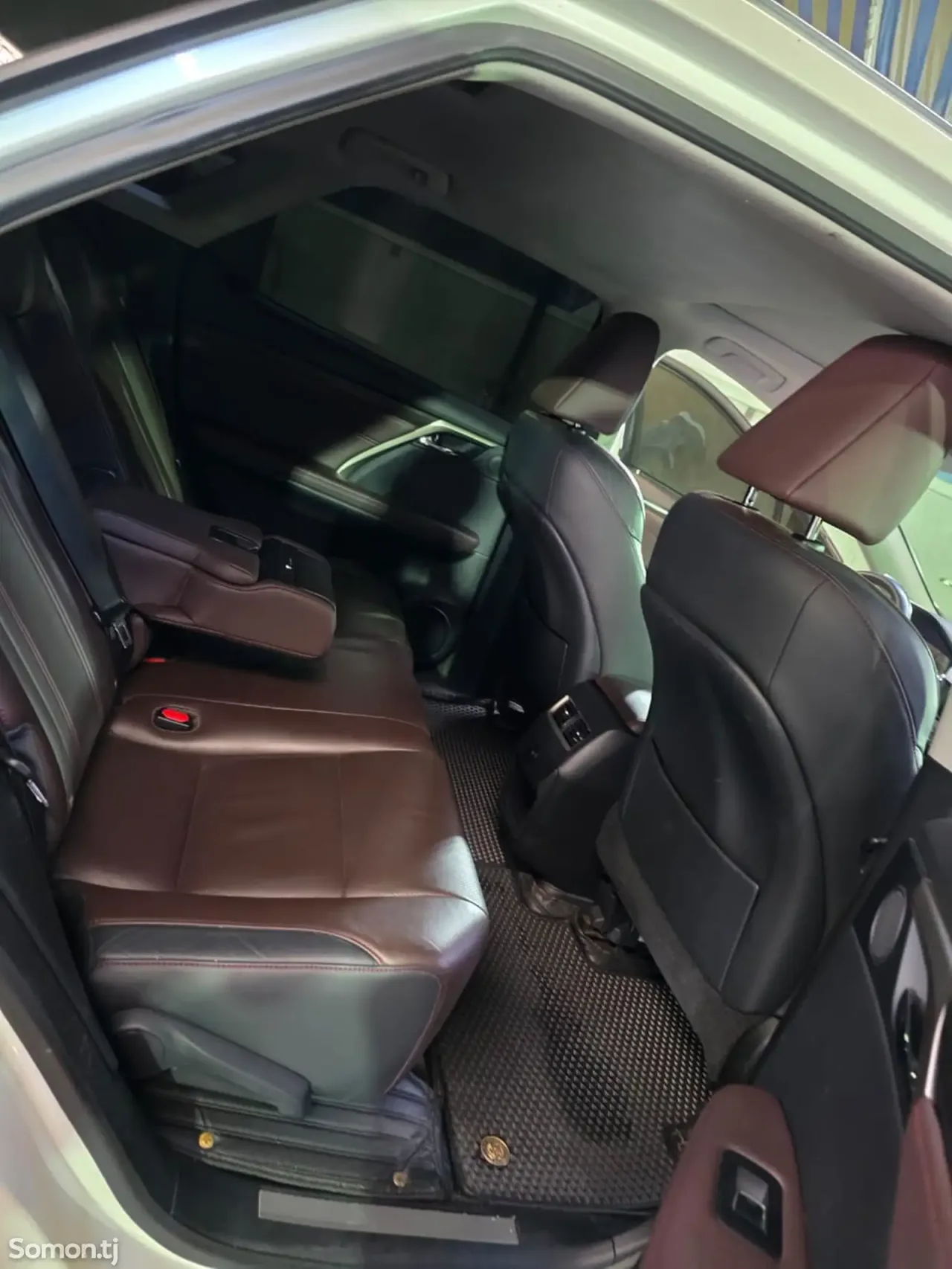 Lexus RX series 2016 · 3.5 AT