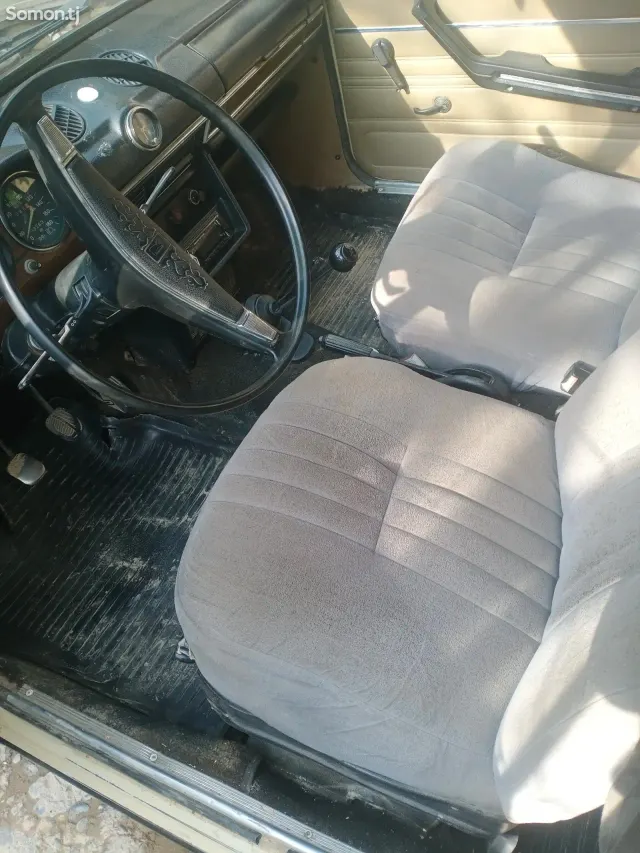 Lada (ВАЗ) 2106 1991 · 1.3 MT