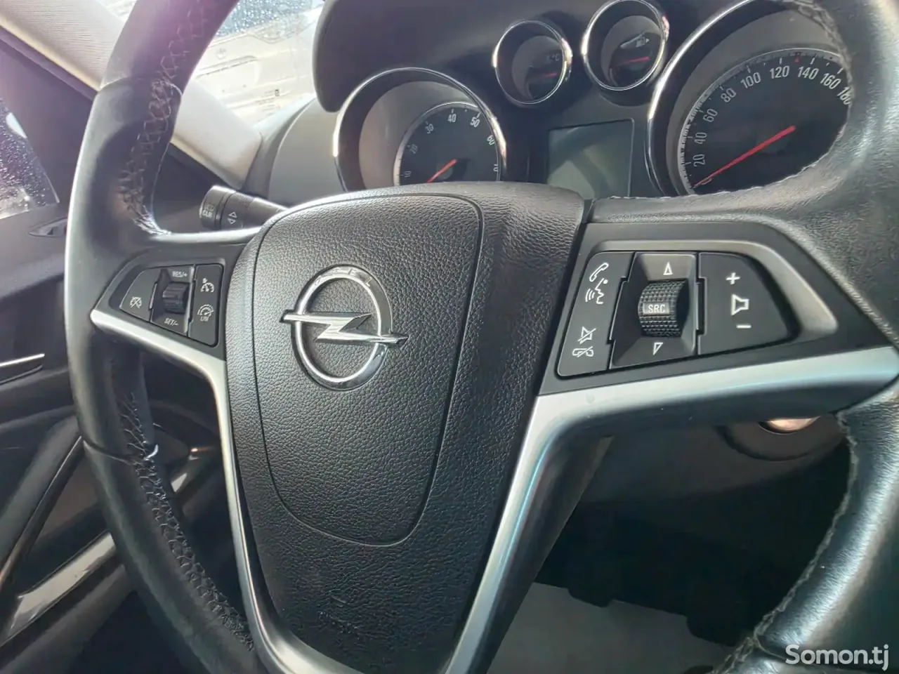 Opel Zafira 2015 · 1.6 MT
